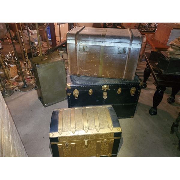 4 Steamer Trunks