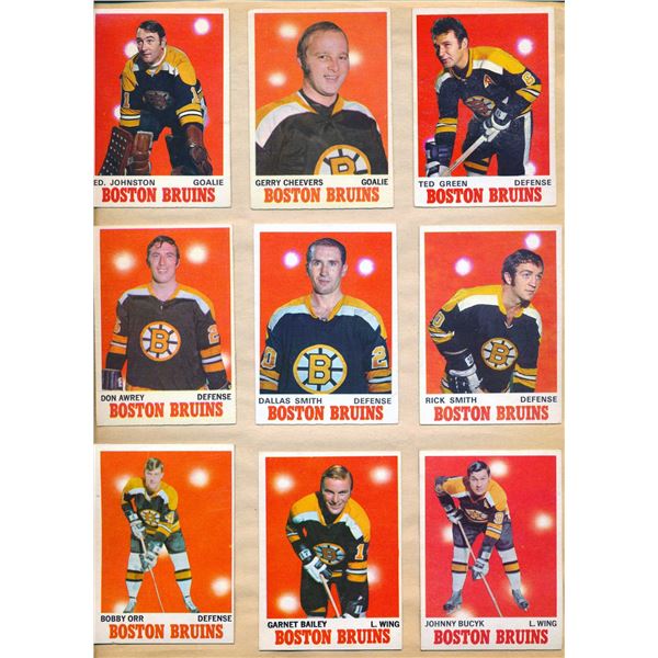 Hockey card album from the years (1970-71). With Bobby Orr , Gilbert Perreault rookie.