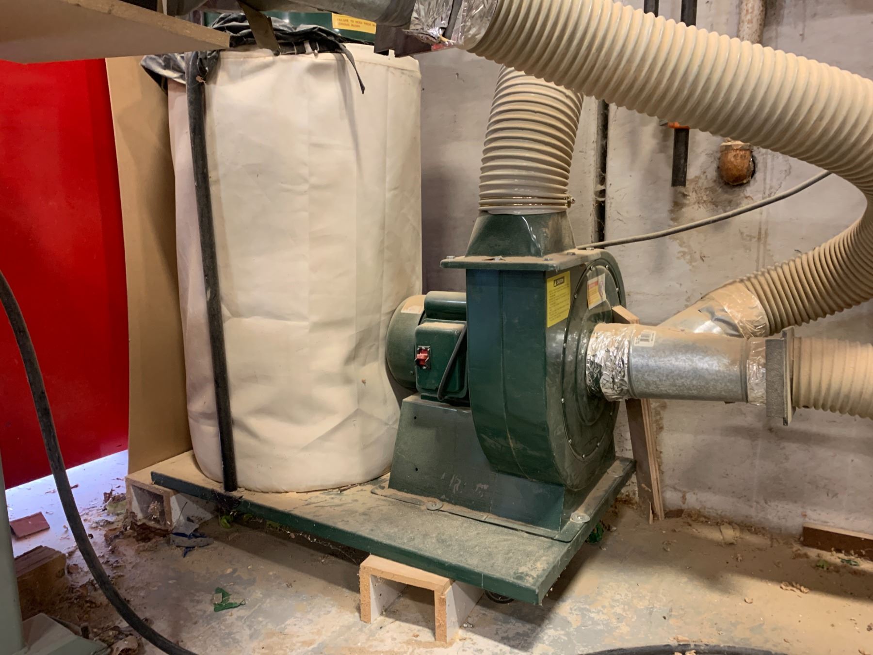 CRAFTEX B404 2HP PORTABLE DUST COLLECTION SYSTEM