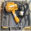 Image 1 : Stanley Bostitch MCN65 Framing Coil Nailer