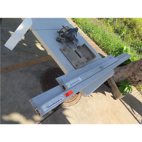 Decorative Concrete Saw with Guides