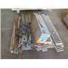 Image 1 : Pallet of Snap-Ties, Stakes, Grating