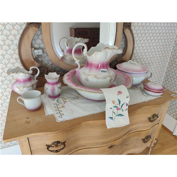 Vintage Wash Basin Set