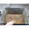 Image 2 : BEATTY GALVANIZED WASHTUB