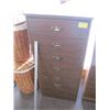 Image 1 : 7 DRAWER CHEST OF DRAWERS