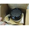 Image 2 : 1942 CIVILIAN RESPIRATOR IN ORIGINAL BOX, SILVERWARE CUTLERY IN BOX