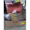 Image 1 : ASST. PILLOWS