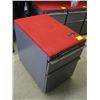 Image 1 : 2 DRAWER PADDED TOP FILE CABINET WITH KEYS