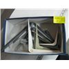 Image 1 : SHELF BRACKETS