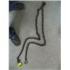 Image 1 : 9 1/2' CHAIN WITH HOOKS