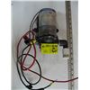 Image 1 : 12V RV PUMP