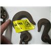Image 2 : 10 1/2' CHAIN WITH 2 HOOKS