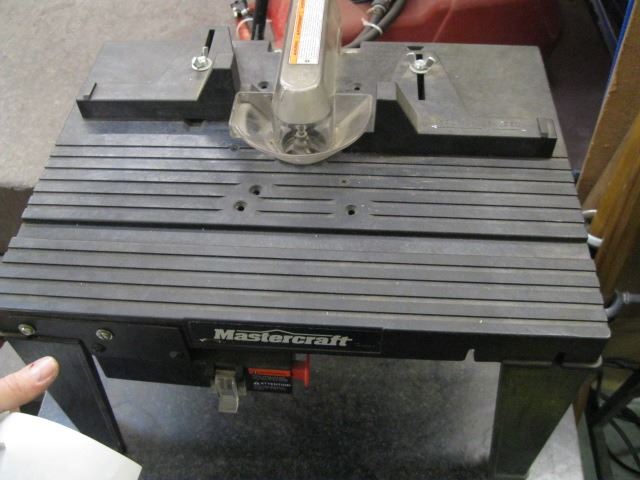 MASTERCRAFT ROUTER TABLE WITH CABINET STAND
