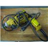 Image 1 : DEWALT CORDED DRILL