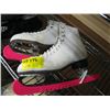 Image 1 : PAIR OF LADIES SKATES