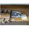 Image 2 : 15 WOODEN BLINDS, ASST. SIZES