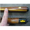 Image 2 : 2 POOL CUES