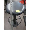 Image 1 : BLACK TOP BAR STOOL