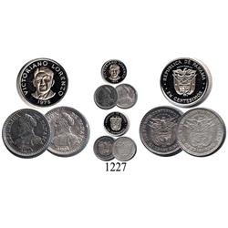 Lot of 3 Panama 2½ centésimos, 1904 (2) and 1976FM (copper-nickel), known as "Panama pills".