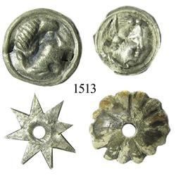 Small silver parts of a flagellation wheel (flail).