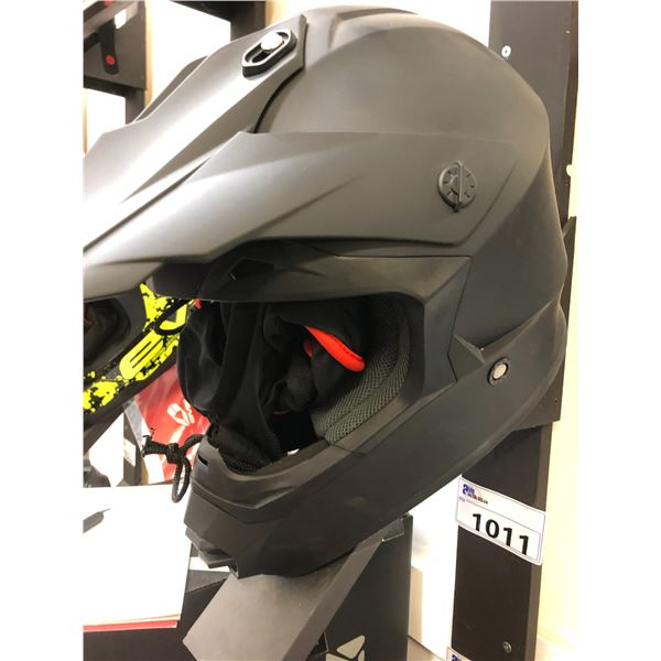 CKX HELMET SIZE SMALL