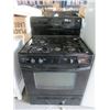 Image 1 : Black Frigidaire Gas Stove