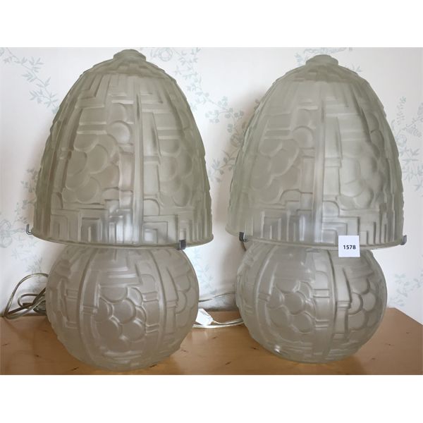 PAIR OF GLASS NIGHT TABLE LAMPS - 16 INCHES