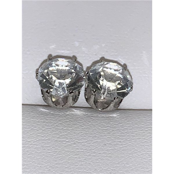 Set of Round Cut Solitaire 1.5 Carat TW Stud Earring set