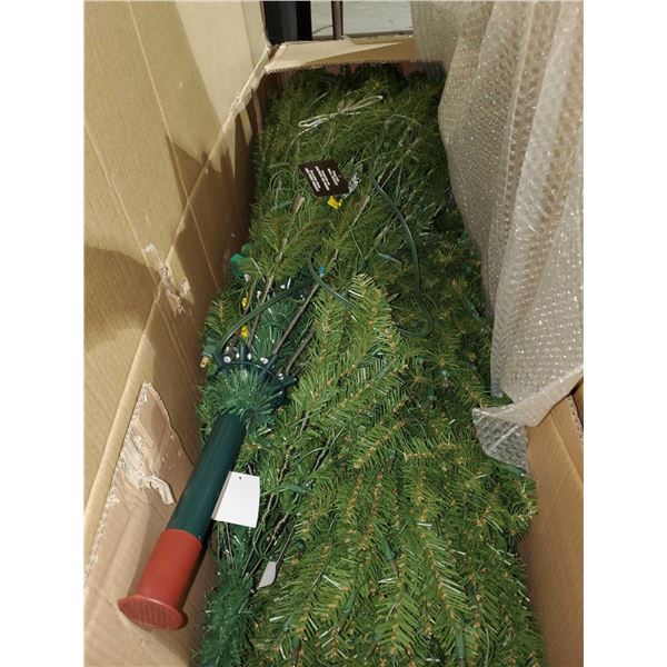 *NEW* National Tree 7.5 Foot Dunhill Fir Holiday Tree with 750 Clear Lights, Hinged (DUH-75LO)