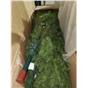 Image 1 : *NEW* National Tree 7.5 Foot Dunhill Fir Holiday Tree with 750 Clear Lights, Hinged (DUH-75LO)