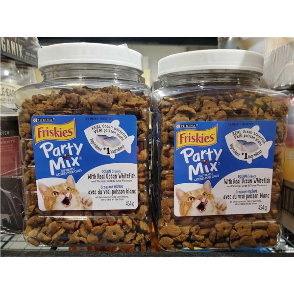 Friskies Party Mix Ocean Whitefish Cat Treats 2X454g