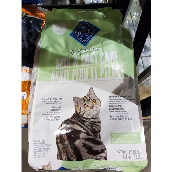 Blue Buffalo True Solutions Natural Adult Dry Cat Food, Skin and Coat Care, Salmon - 15-lb