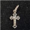 Image 3 : SILVER CROSS SHAPED NECKLACE