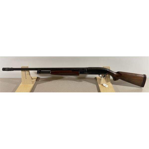 WINCHESTER MODEL 12 IN 12 GA