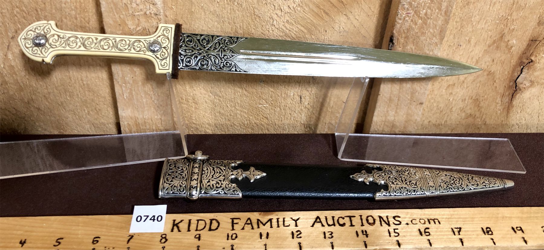 HANDMADE & ETCHED DOUBLE EDGED LONG DAGGER FROM GEORGIOUR EASTERN ...