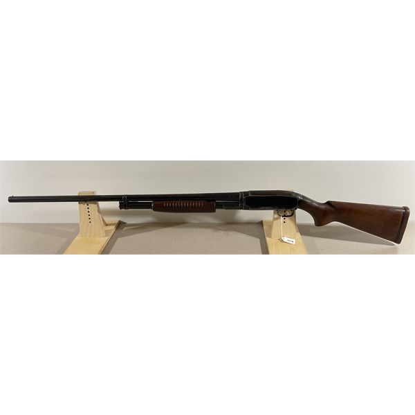 WINCHESTER MODEL 12 IN 12 GA