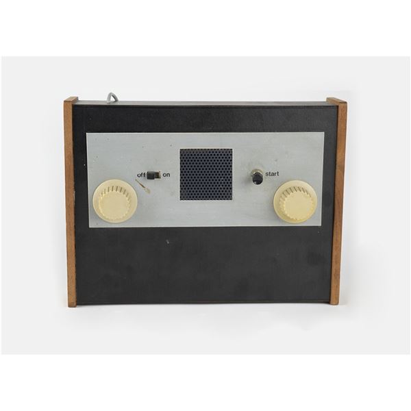 Allan Alcorn: Atari Pong 'Home Edition' Portable Prototype (Wooden Case)