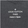 Image 3 : Louis Vuitton Black Taiga Smart Phone Case Wallets