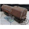 Image 2 : AA-CLEARANCE TRAIN CAR ANTIQUE 1930's FILMING MINIATURE A