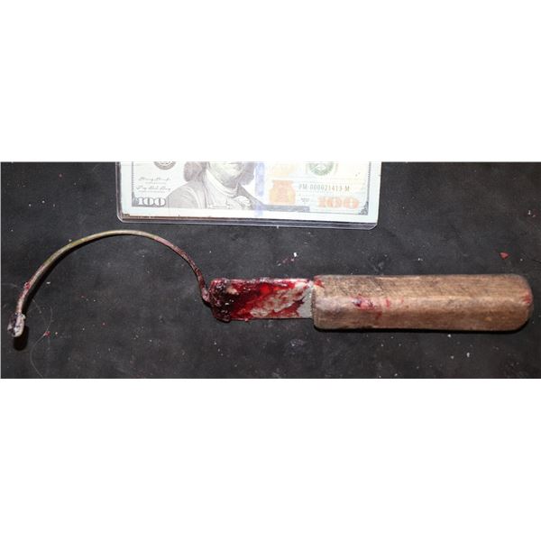 AMERICAN HORROR STORY BUTCHER KNIFE STABBING RIG  WEARABLE
