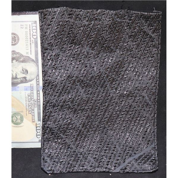 BATMAN VS SUPERMAN BAT SUIT UTILITY POUCH