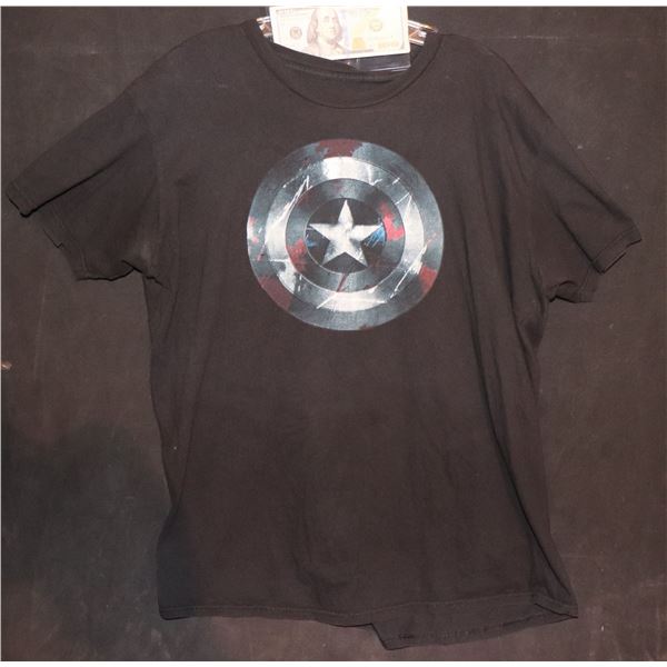 CAPTAIN AMERICA CIVIL WAR RARE COSTUMER CAST & CREW SHIRT SUPER HERO