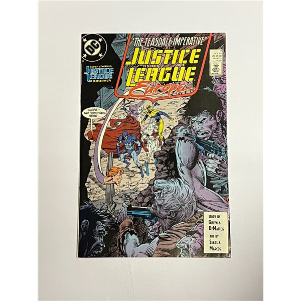 Justice League #7 Vintage DC Comic Book