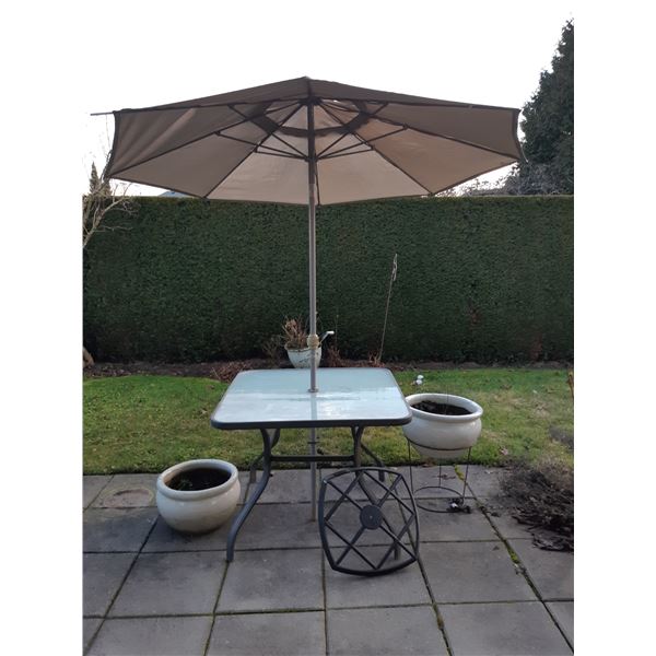 Patio Table & More Cat C