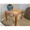 Image 9 : Chair, table & More Cat B