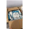 Image 2 : 2 BOXES OF NEW METALLIC CANDLES AND ARTIFICIAL SNOW