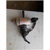 Image 2 : CRAFTSMAN 1/2 INCH ELECTRIC DRILL - WORKING