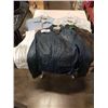 Image 2 : 5 LEATHER AND JEAN JACKETS