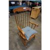 Image 2 : MAPLE ROCKING CHAIR