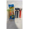 Image 5 : 20 PEZ - 17 STAR WARS, ONE IN PACKAGE, AND 2 BATMAN, MICKEY MOUSE